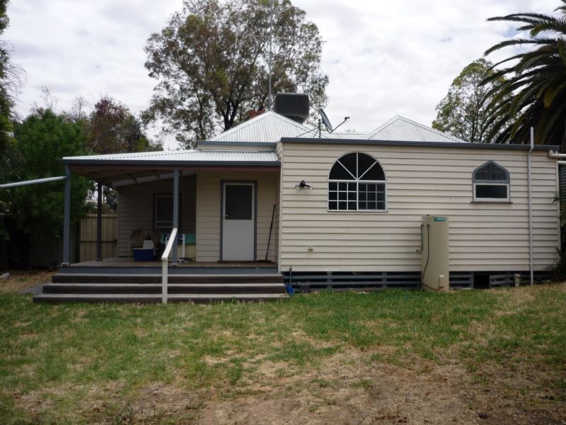 1-3 Oke Street, Ouyen VIC 3490