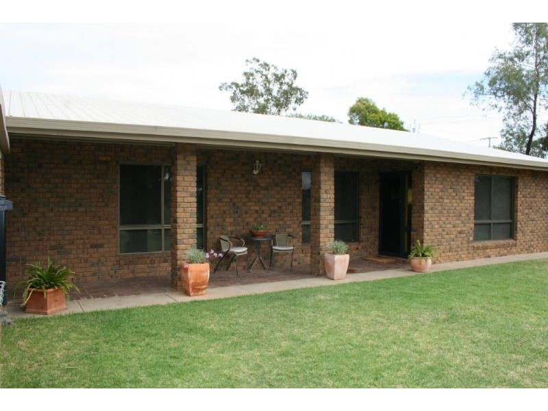 57 Wood Street, Gol Gol NSW 2738