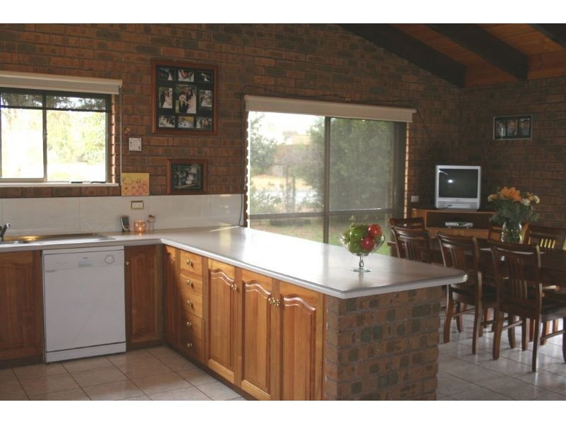 57 Wood Street, Gol Gol NSW 2738