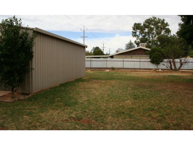 57 Wood Street, Gol Gol NSW 2738