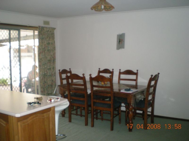 21 Euneva Drive, Mildura VIC 3500