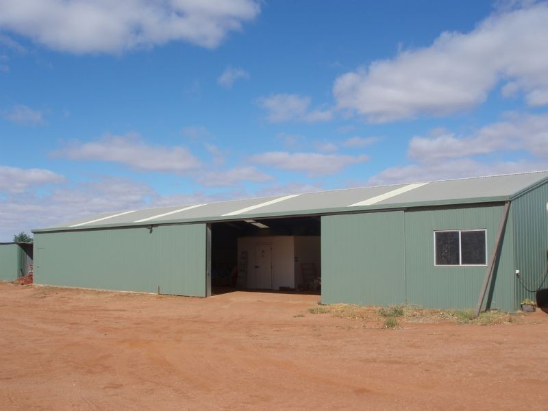 77 Hakea Street, Red Cliffs VIC 3496