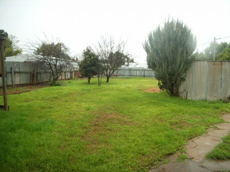 13 Cedar Street, Red Cliffs VIC 3496