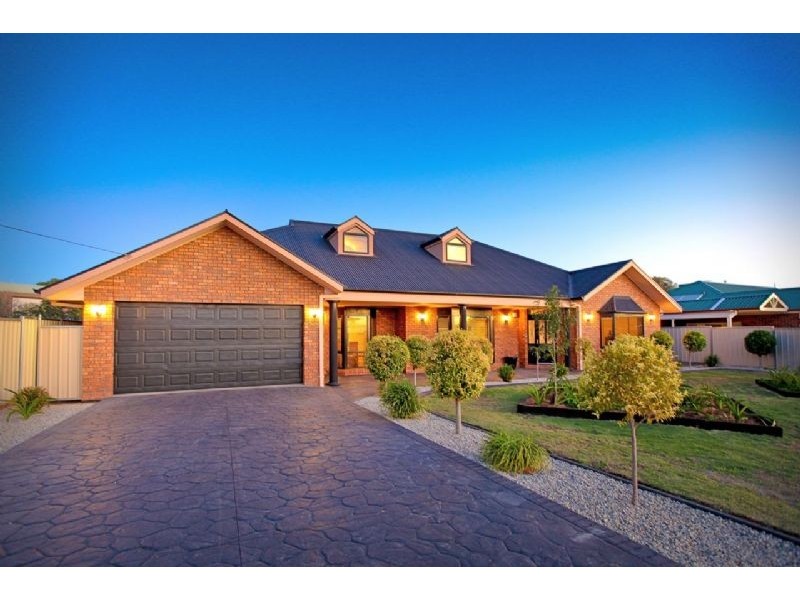 530 Deakin Avenue, Mildura VIC 3500