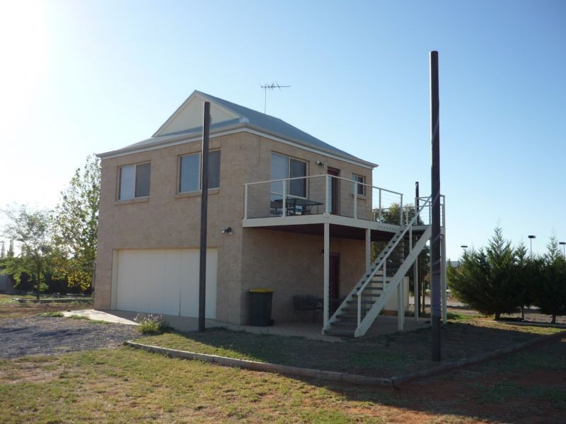36 The Cobb & Co Way, Gol Gol NSW 2738
