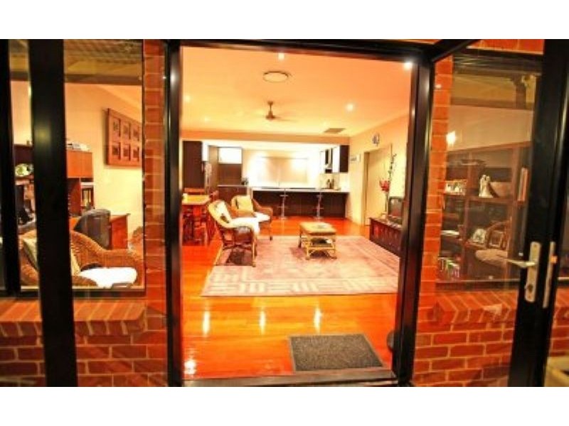 32 Irymple Avenue, Nichols Point VIC 3501