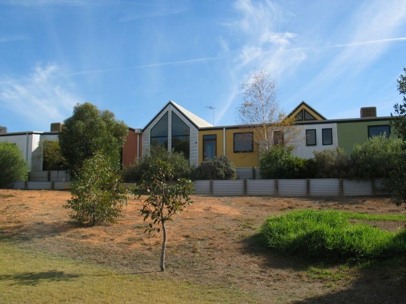 219 Nerrum Avenue, Red Cliffs VIC 3496