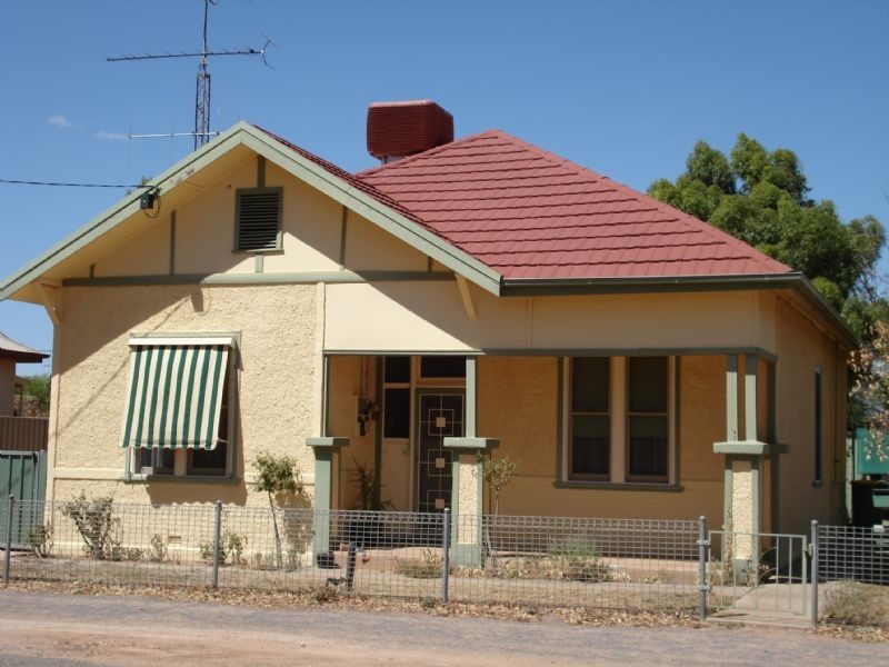 15 Martin Avenue, Ouyen VIC 3490