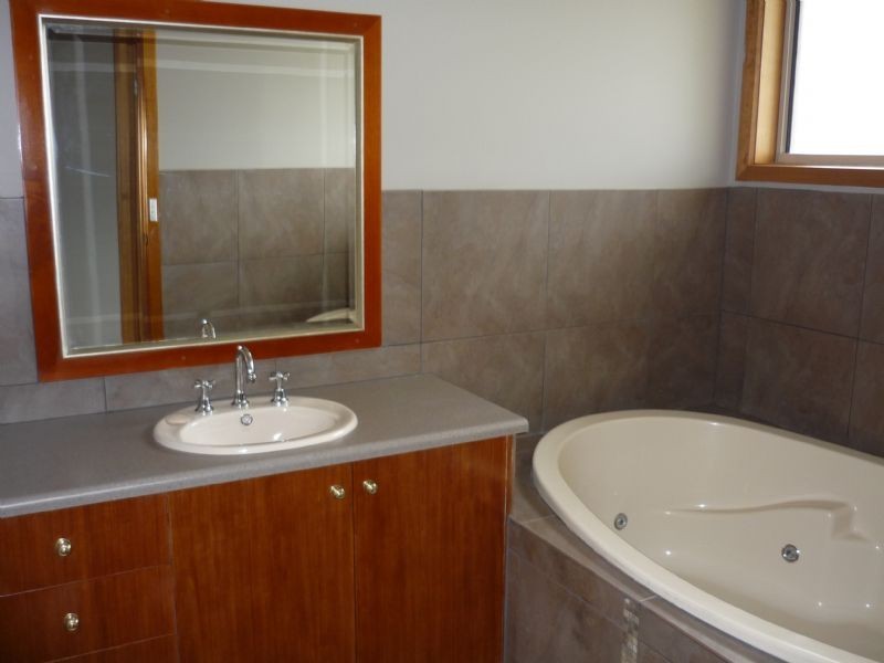 2 Ellen Court, Mildura VIC 3500