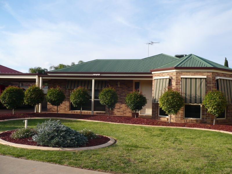 36 Belleview Drive, Irymple VIC 3498