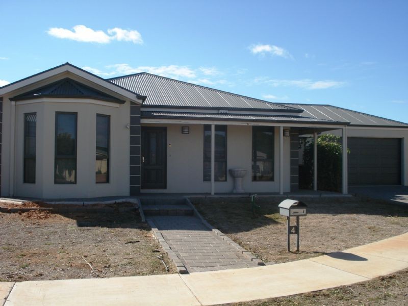 4 Hugo Court, Mildura VIC 3500