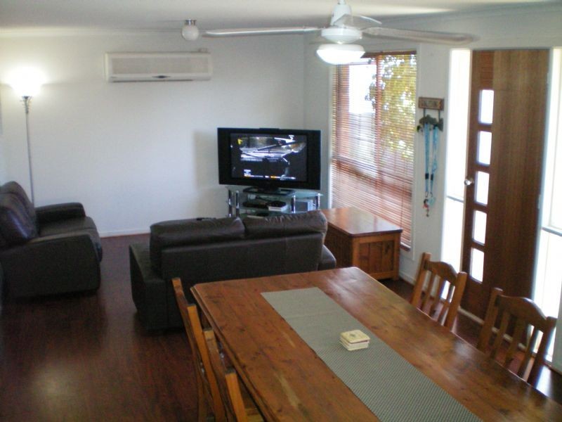 17 Adelaide Street, Gol Gol NSW 2738