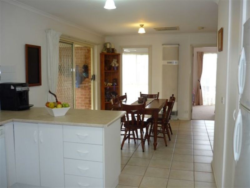 17 Olivewood Drive, Mildura VIC 3500