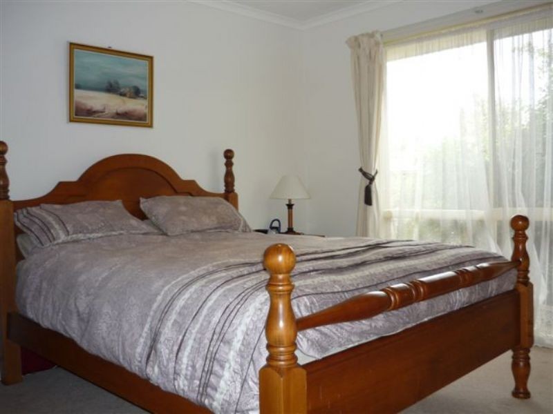 17 Olivewood Drive, Mildura VIC 3500