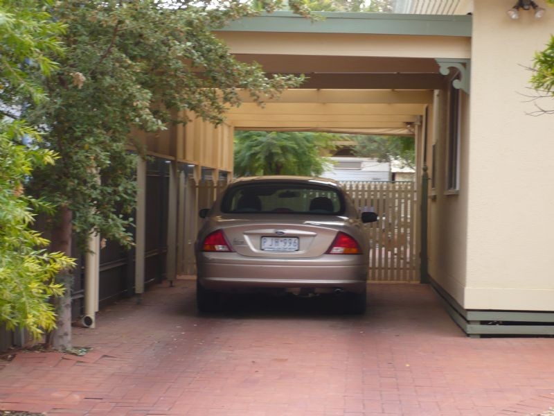 3 Henderson Place, Mildura VIC 3500