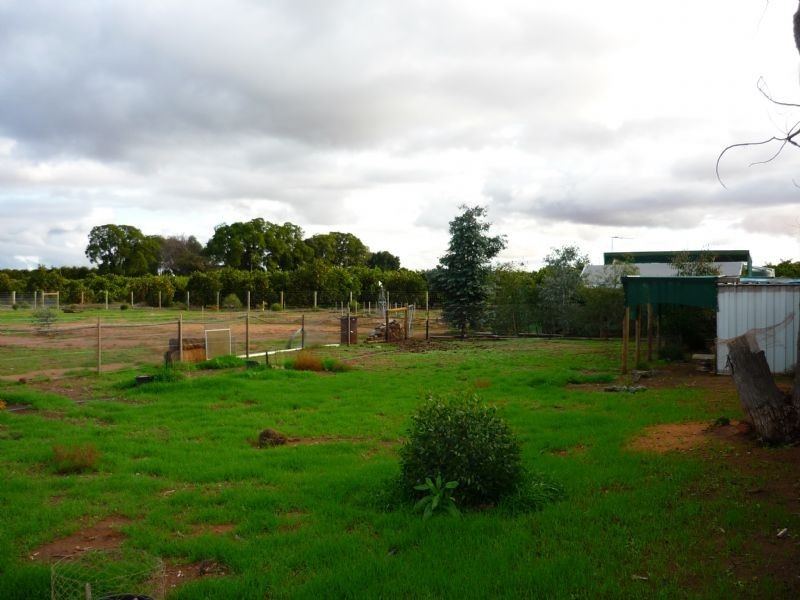 2558 Kulkyne Way, Nangiloc VIC 3494