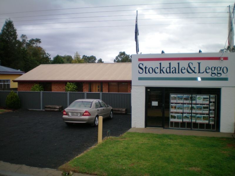 17 Adelaide Street, Gol Gol NSW 2738