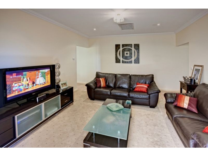 73a Summer Drive, Buronga NSW 2739