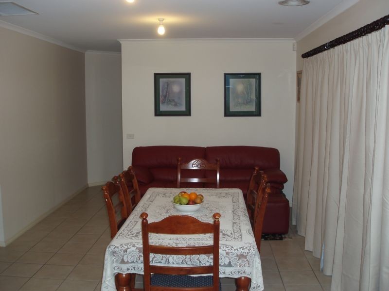 6 Eyre Court, Mildura VIC 3500