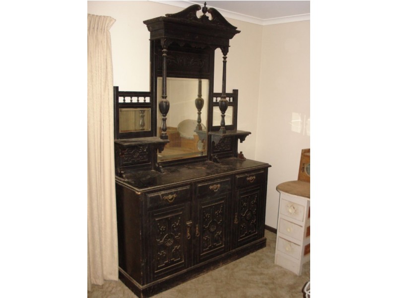 Cnr Tenth Street  & Pine Avenue, Mildura VIC 3500