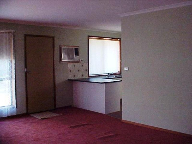 8/6-10 Sturt Highway, Buronga NSW 2739