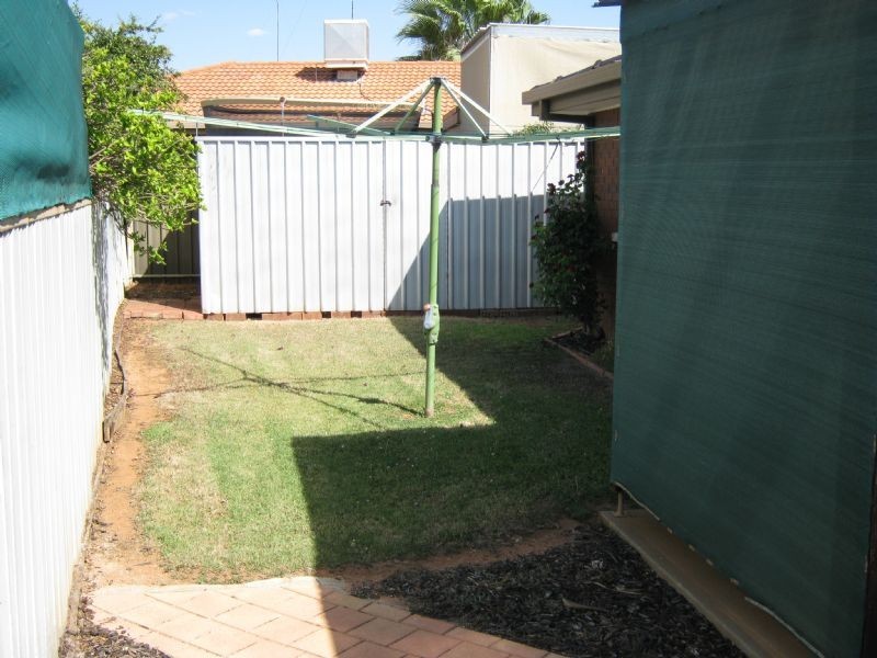 2/450 Walnut Avenue, Mildura VIC 3500