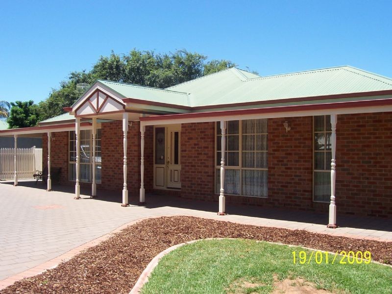 2 Stockmans Drive, Irymple VIC 3498