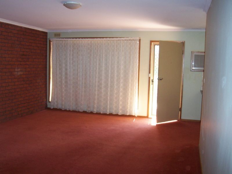 8/6-10 Sturt Highway, Buronga NSW 2739