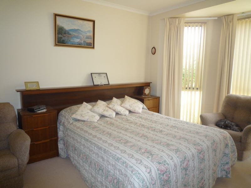 2/295 Cureton Ave, Mildura VIC 3500