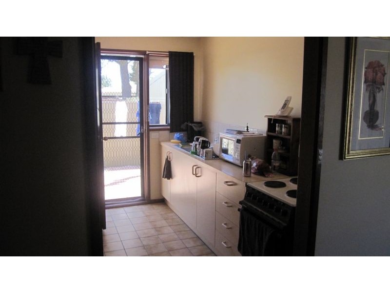 8/17 Steven Street, Mildura VIC 3500