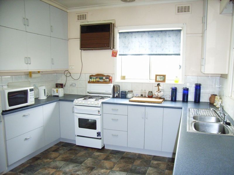 96 Pethard Road, Robinvale VIC 3549