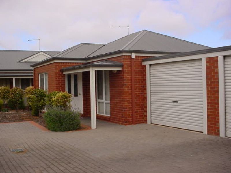 3/126 Commercial Street, Merbein VIC 3505