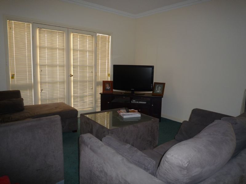 73B Summer Drive, Gol Gol NSW 2738