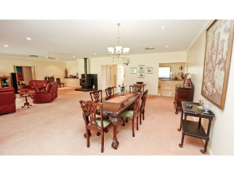 133 West Road, Buronga NSW 2739