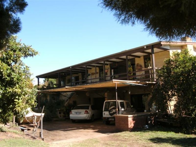 3317 Kulkyne Way, Colignan VIC 3494