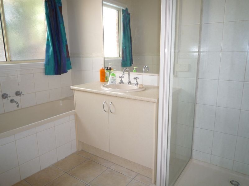 2/415 San Mateo Avenue, Mildura VIC 3500