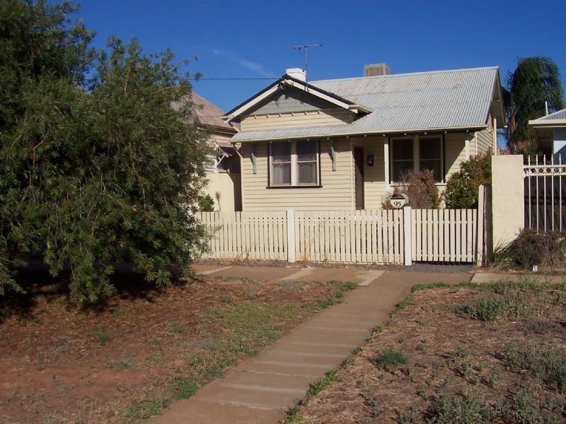 95 Magnolia Avenue, Mildura VIC 3500