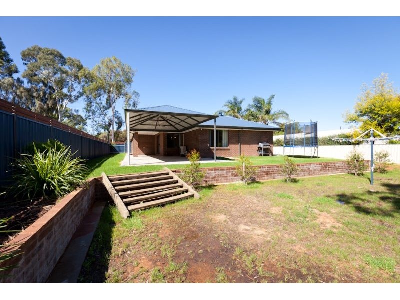 196 Adams Street, Wentworth NSW 2648