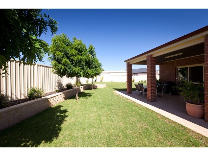 4 Sandhill Court, Mildura VIC 3500