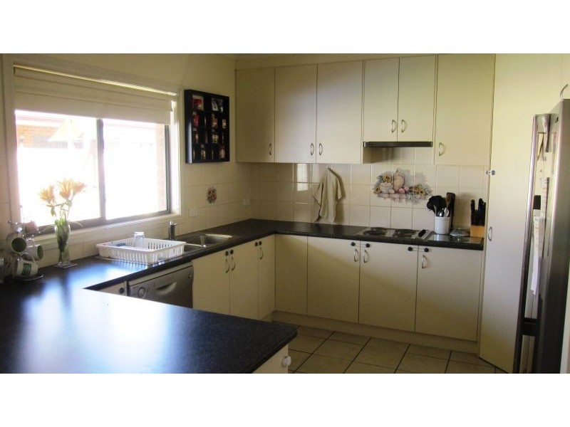 4 Bristol Way, Mildura VIC 3500