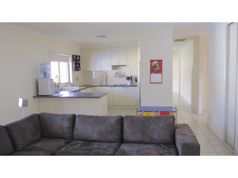 4 Bristol Way, Mildura VIC 3500