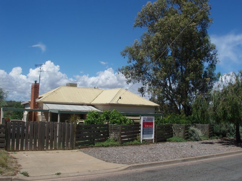 16A Cureton Avenue, Mildura VIC 3500