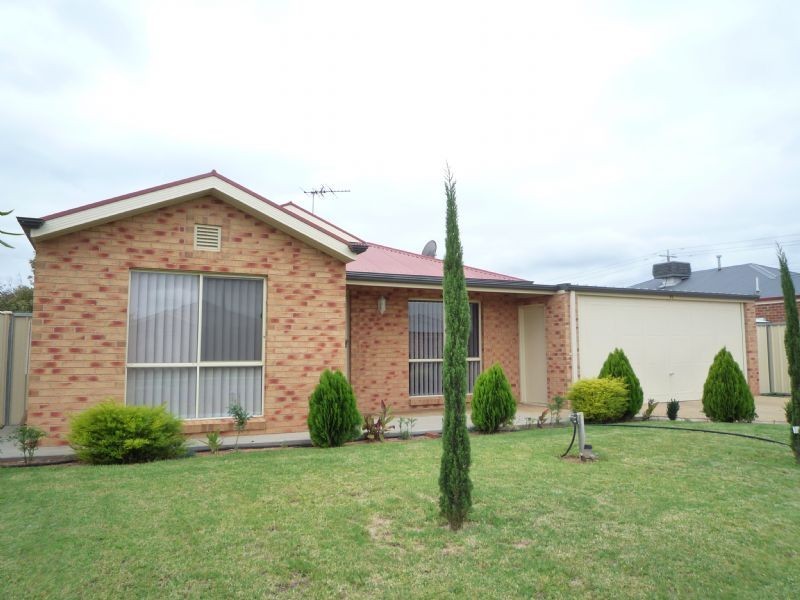 37 Belle Gardens Drive, Mildura VIC 3500