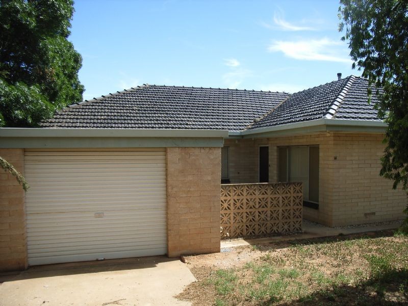 5364 Sturt Highway, Cullulleraine VIC 3496