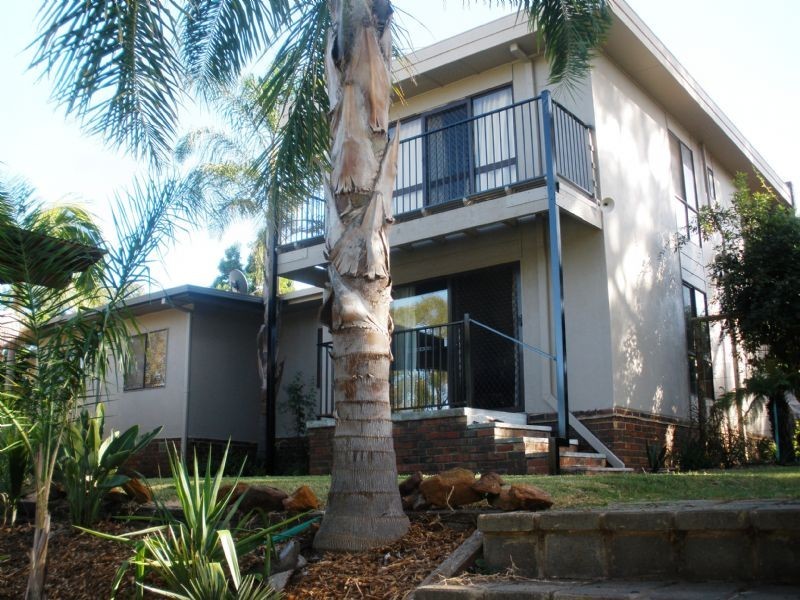 142 Sturt Highway, Buronga NSW 2739