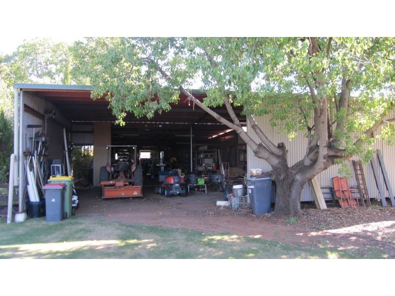 86 Damour Road, Robinvale VIC 3549