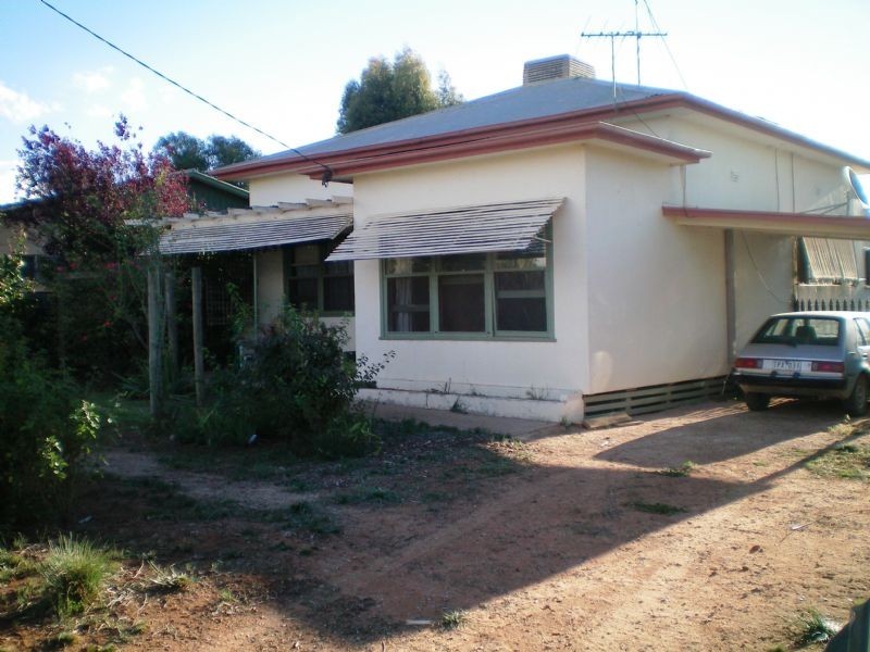 10 Mullroo Drive, Cullulleraine VIC 3496