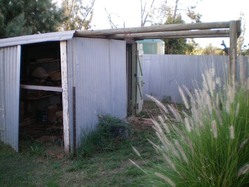 10 Mullroo Drive, Cullulleraine VIC 3496