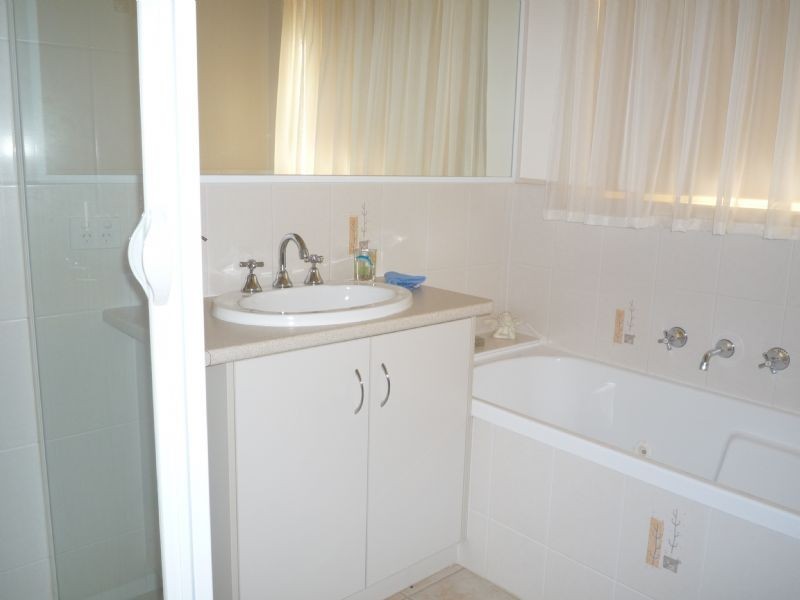 28 Canterbury Drive, Mildura VIC 3500