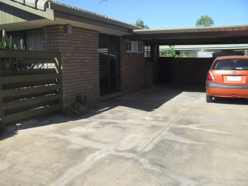 2/40 Cherry Avenue, Mildura VIC 3500